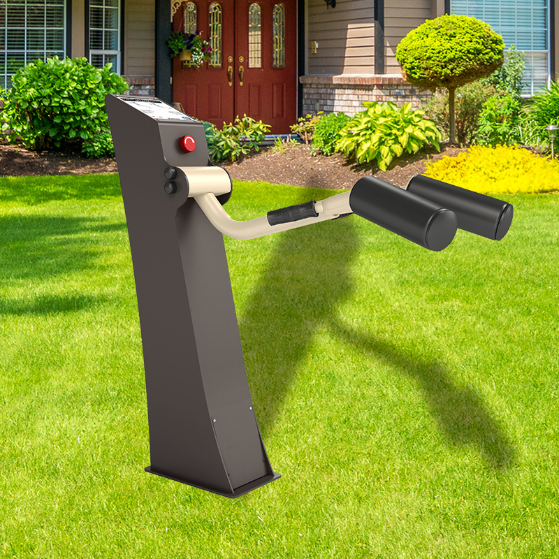 Outdoor squat and lift trainer